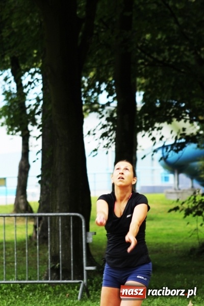 Zdjęcie w galerii na portalu naszraciborz.pl: Mistrzostwa Raciborza w plażówce kobiet  wiadomości z regionu