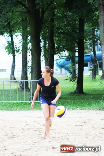 Zdjęcie w galerii na portalu naszraciborz.pl: Mistrzostwa Raciborza w plażówce kobiet  wiadomości z regionu