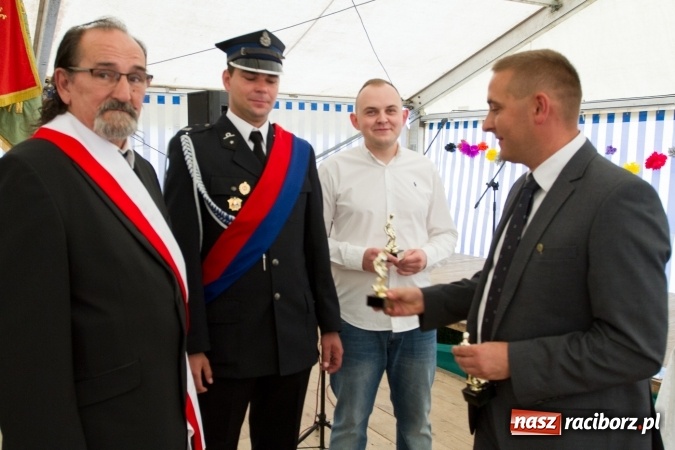 Zdjęcie w galerii na portalu naszraciborz.pl: 90-lecie KS Pietraszyn. Uroczysta akademia i wręczenie odznaczeń wiadomości z regionu