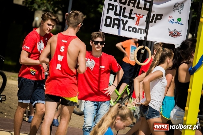 Zdjęcie w galerii na portalu naszraciborz.pl: Dzień pełen atrakcji na miejskiej plaży. Dopisała frekwencja. FOTOREPORTAŻ wiadomości z regionu