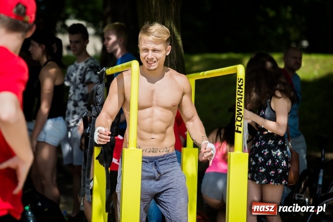 Zdjęcie w galerii na portalu naszraciborz.pl: Dzień pełen atrakcji na miejskiej plaży. Dopisała frekwencja. FOTOREPORTAŻ wiadomości z regionu