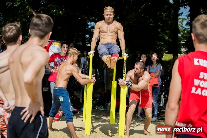 Zdjęcie w galerii na portalu naszraciborz.pl: Dzień pełen atrakcji na miejskiej plaży. Dopisała frekwencja. FOTOREPORTAŻ wiadomości z regionu
