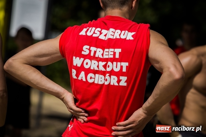 Zdjęcie w galerii na portalu naszraciborz.pl: Dzień pełen atrakcji na miejskiej plaży. Dopisała frekwencja. FOTOREPORTAŻ wiadomości z regionu