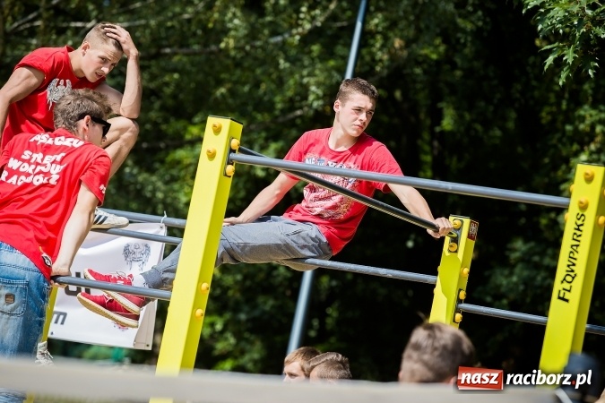 Zdjęcie w galerii na portalu naszraciborz.pl: Dzień pełen atrakcji na miejskiej plaży. Dopisała frekwencja. FOTOREPORTAŻ wiadomości z regionu
