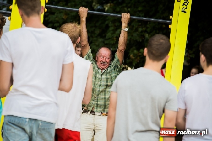 Zdjęcie w galerii na portalu naszraciborz.pl: Dzień pełen atrakcji na miejskiej plaży. Dopisała frekwencja. FOTOREPORTAŻ wiadomości z regionu