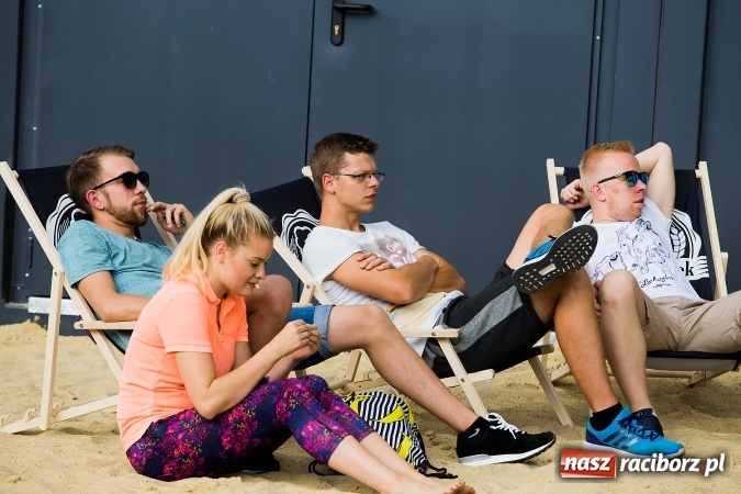 Zdjęcie w galerii na portalu naszraciborz.pl: Dzień pełen atrakcji na miejskiej plaży. Dopisała frekwencja. FOTOREPORTAŻ wiadomości z regionu