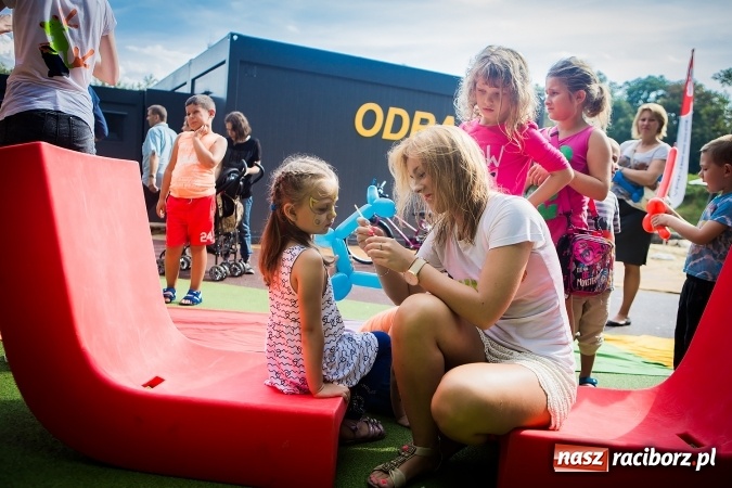 Zdjęcie w galerii na portalu naszraciborz.pl: Dzień pełen atrakcji na miejskiej plaży. Dopisała frekwencja. FOTOREPORTAŻ wiadomości z regionu