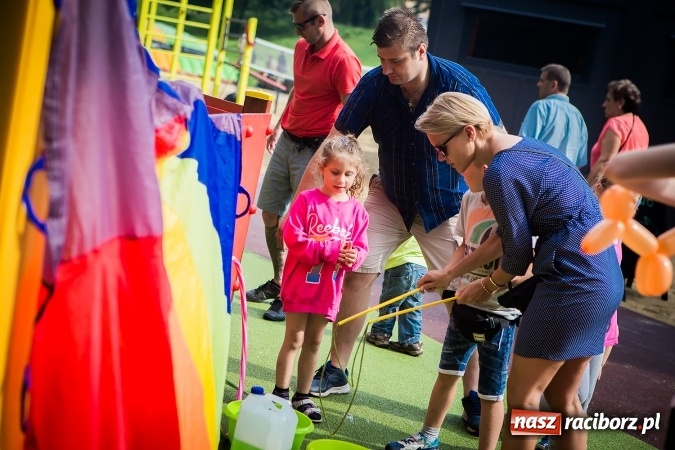 Zdjęcie w galerii na portalu naszraciborz.pl: Dzień pełen atrakcji na miejskiej plaży. Dopisała frekwencja. FOTOREPORTAŻ wiadomości z regionu