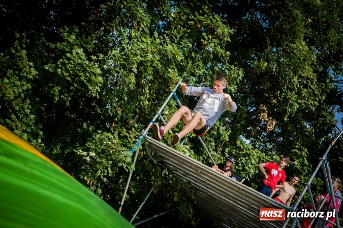 Zdjęcie w galerii na portalu naszraciborz.pl: Dzień pełen atrakcji na miejskiej plaży. Dopisała frekwencja. FOTOREPORTAŻ wiadomości z regionu