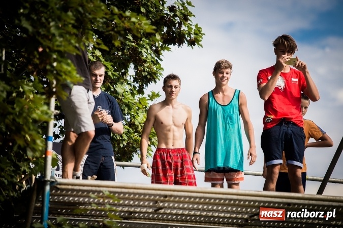 Zdjęcie w galerii na portalu naszraciborz.pl: Dzień pełen atrakcji na miejskiej plaży. Dopisała frekwencja. FOTOREPORTAŻ wiadomości z regionu