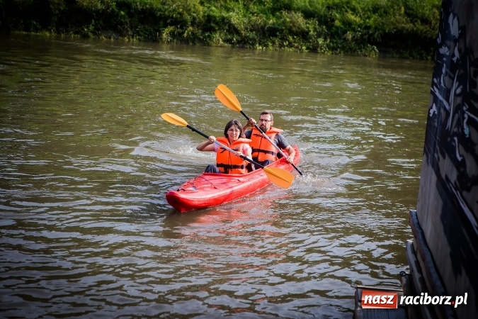 Zdjęcie w galerii na portalu naszraciborz.pl: Dzień pełen atrakcji na miejskiej plaży. Dopisała frekwencja. FOTOREPORTAŻ wiadomości z regionu