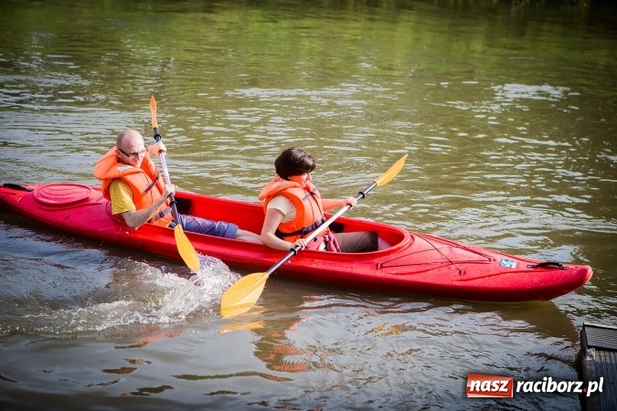 Zdjęcie w galerii na portalu naszraciborz.pl: Dzień pełen atrakcji na miejskiej plaży. Dopisała frekwencja. FOTOREPORTAŻ wiadomości z regionu