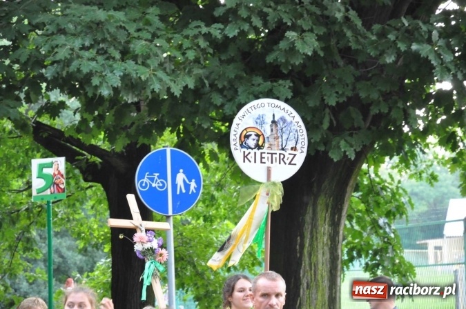 Zdjęcie w galerii na portalu naszraciborz.pl: Pielgrzymi z Kietrza już na Ostrogu. Jutro z raciborskim strumieniem pójdą na Jasną Górę  wiadomości z regionu