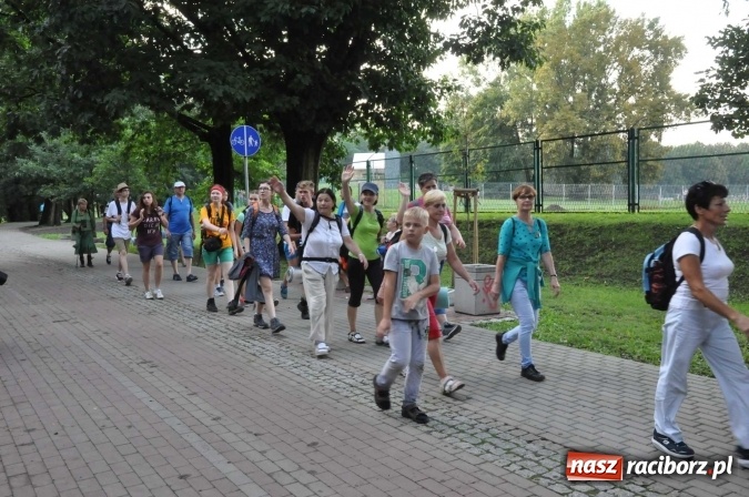Zdjęcie w galerii na portalu naszraciborz.pl: Pielgrzymi z Kietrza już na Ostrogu. Jutro z raciborskim strumieniem pójdą na Jasną Górę  wiadomości z regionu