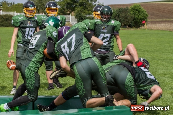 Zdjęcie w galerii na portalu naszraciborz.pl: RAPTORSI w dobrej formie przed turniejem PLFA 8. Dziś dali pokaz w Pietraszynie wiadomości z regionu