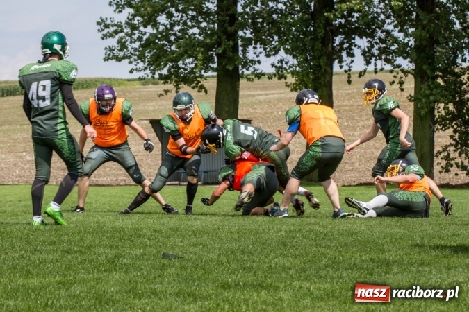 Zdjęcie w galerii na portalu naszraciborz.pl: RAPTORSI w dobrej formie przed turniejem PLFA 8. Dziś dali pokaz w Pietraszynie wiadomości z regionu