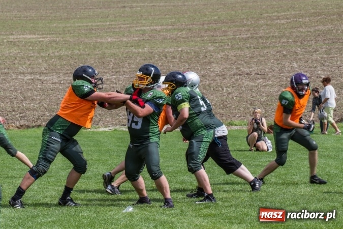 Zdjęcie w galerii na portalu naszraciborz.pl: RAPTORSI w dobrej formie przed turniejem PLFA 8. Dziś dali pokaz w Pietraszynie wiadomości z regionu