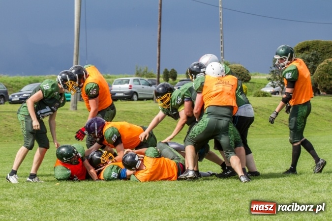 Zdjęcie w galerii na portalu naszraciborz.pl: RAPTORSI w dobrej formie przed turniejem PLFA 8. Dziś dali pokaz w Pietraszynie wiadomości z regionu