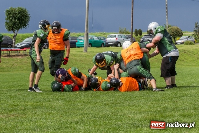 Zdjęcie w galerii na portalu naszraciborz.pl: RAPTORSI w dobrej formie przed turniejem PLFA 8. Dziś dali pokaz w Pietraszynie wiadomości z regionu