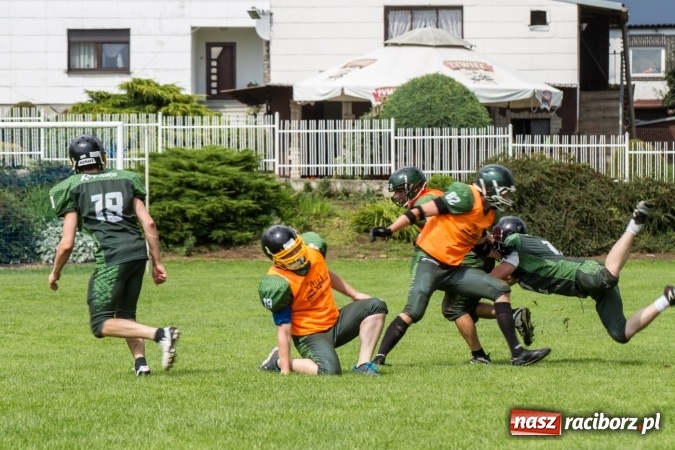Zdjęcie w galerii na portalu naszraciborz.pl: RAPTORSI w dobrej formie przed turniejem PLFA 8. Dziś dali pokaz w Pietraszynie wiadomości z regionu
