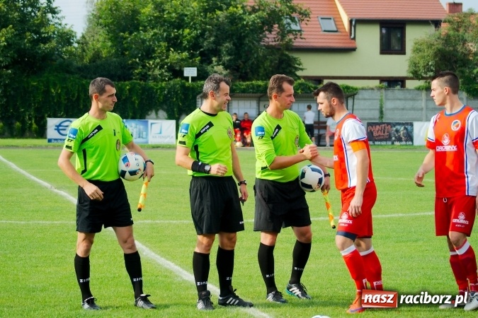 Zdjęcie w galerii na portalu naszraciborz.pl: Klasa okręgowa: Samobój kapitana pogrzebał szanse Tworkowa wiadomości z regionu