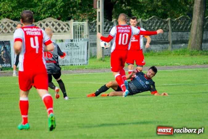 Zdjęcie w galerii na portalu naszraciborz.pl: Klasa okręgowa: Samobój kapitana pogrzebał szanse Tworkowa wiadomości z regionu