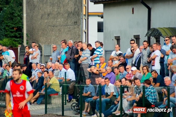 Zdjęcie w galerii na portalu naszraciborz.pl: Klasa okręgowa: Samobój kapitana pogrzebał szanse Tworkowa wiadomości z regionu