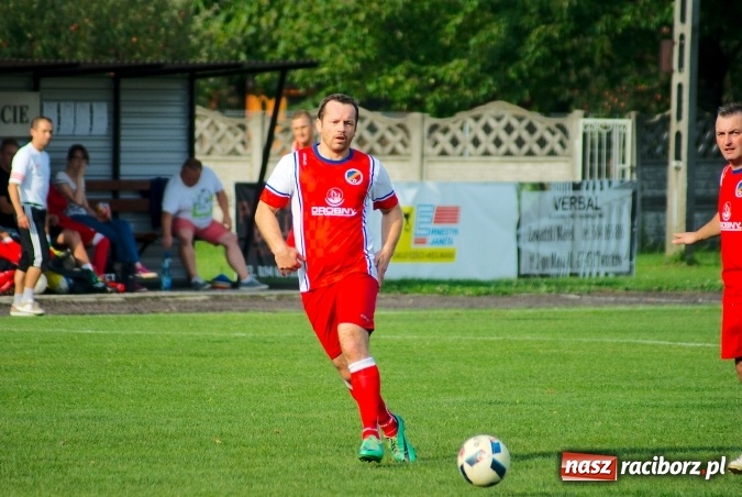 Zdjęcie w galerii na portalu naszraciborz.pl: Klasa okręgowa: Samobój kapitana pogrzebał szanse Tworkowa wiadomości z regionu