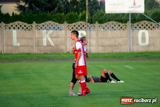 Zdjęcie w galerii na portalu naszraciborz.pl: Klasa okręgowa: Samobój kapitana pogrzebał szanse Tworkowa wiadomości z regionu