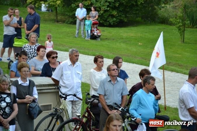 Zdjęcie w galerii na portalu naszraciborz.pl: Ciemna noc daje nam nadzieję na piękny poranek - Odpust Metropolitarny w Rudach! wiadomości z regionu