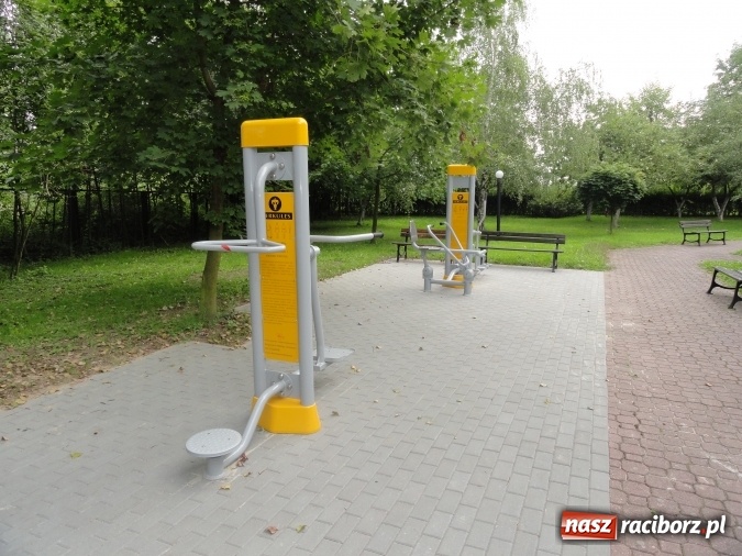 Zdjęcie w galerii na portalu naszraciborz.pl: Złota Jesień ze zmodernizowanym terenem rekreacyjnym  wiadomości z regionu
