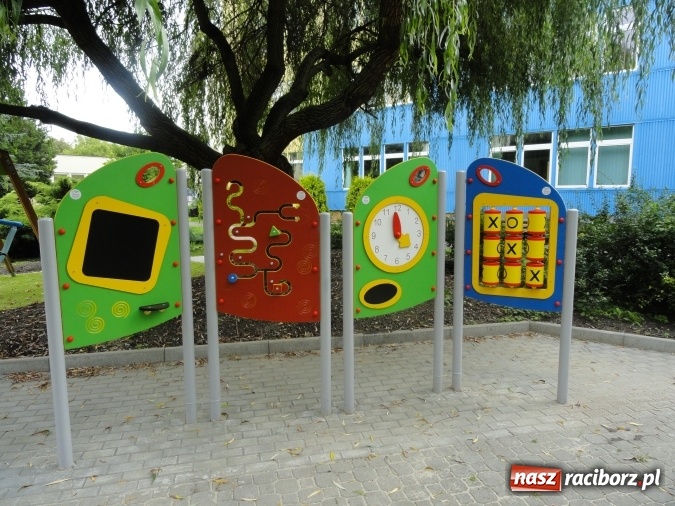 Zdjęcie w galerii na portalu naszraciborz.pl: Złota Jesień ze zmodernizowanym terenem rekreacyjnym  wiadomości z regionu