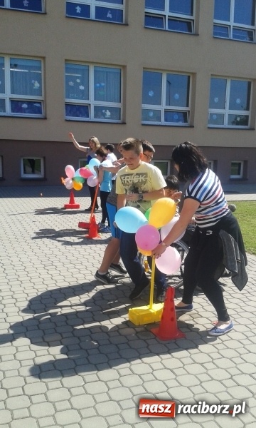 Zdjęcie w galerii na portalu naszraciborz.pl: IV Szkolna Paraolimpiada w Krzyżanowicach  wiadomości z regionu