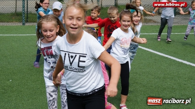 Zdjęcie w galerii na portalu naszraciborz.pl: Lato z biblioteką: Doktor Nieboli i papuga Polinezja  wiadomości z regionu