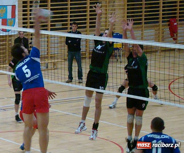 Zdjęcie w galerii na portalu naszraciborz.pl: Porażka siatkarzy AZS-u Rafako Racibórz wiadomości z regionu