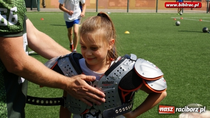 Zdjęcie w galerii na portalu naszraciborz.pl: No, a teraz zażyjmy sobie pieg&oacute;w! - Akademia Pana Kleksa zawitała do Raciborza wiadomości z regionu