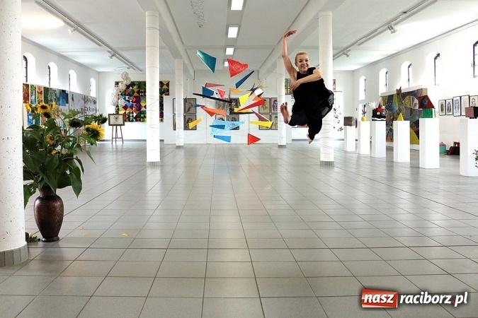 Zdjęcie w galerii na portalu naszraciborz.pl: Międzynarodowe warsztaty w Dreźnie z udziałem uczennic Liceum Plastycznego wiadomości z regionu