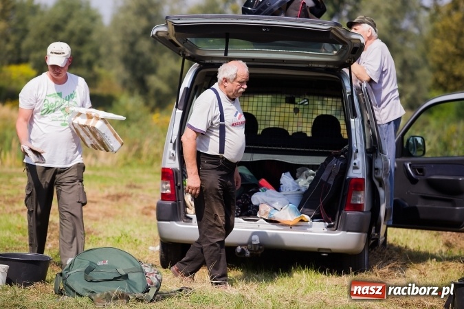Zdjęcie w galerii na portalu naszraciborz.pl: Osoby niesłyszące rywalizują w Mistrzostwach w Wędkarstwie Spławikowym wiadomości z regionu
