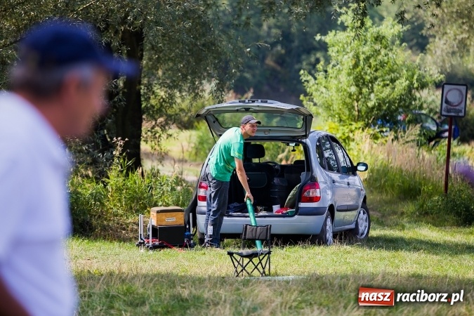 Zdjęcie w galerii na portalu naszraciborz.pl: Osoby niesłyszące rywalizują w Mistrzostwach w Wędkarstwie Spławikowym wiadomości z regionu