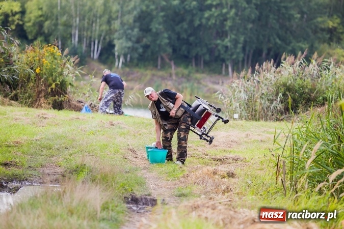 Zdjęcie w galerii na portalu naszraciborz.pl: Osoby niesłyszące rywalizują w Mistrzostwach w Wędkarstwie Spławikowym wiadomości z regionu