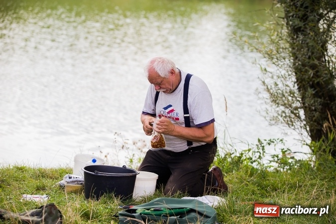 Zdjęcie w galerii na portalu naszraciborz.pl: Osoby niesłyszące rywalizują w Mistrzostwach w Wędkarstwie Spławikowym wiadomości z regionu
