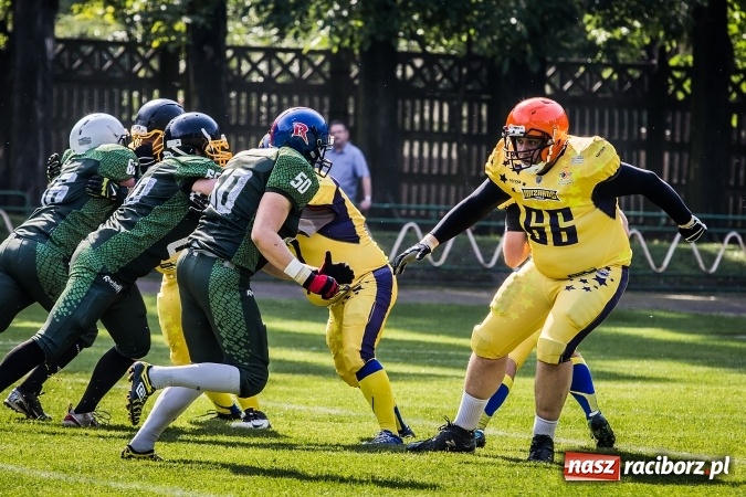 Zdjęcie w galerii na portalu naszraciborz.pl: Cztery drużyny futbolu amerykańskiego walczyły w Raciborzu o udział w mistrzostwach Polski PLFA 8 wiadomości z regionu