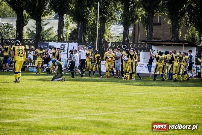 Zdjęcie w galerii na portalu naszraciborz.pl: Cztery drużyny futbolu amerykańskiego walczyły w Raciborzu o udział w mistrzostwach Polski PLFA 8 wiadomości z regionu