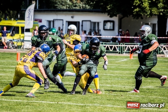 Zdjęcie w galerii na portalu naszraciborz.pl: Cztery drużyny futbolu amerykańskiego walczyły w Raciborzu o udział w mistrzostwach Polski PLFA 8 wiadomości z regionu