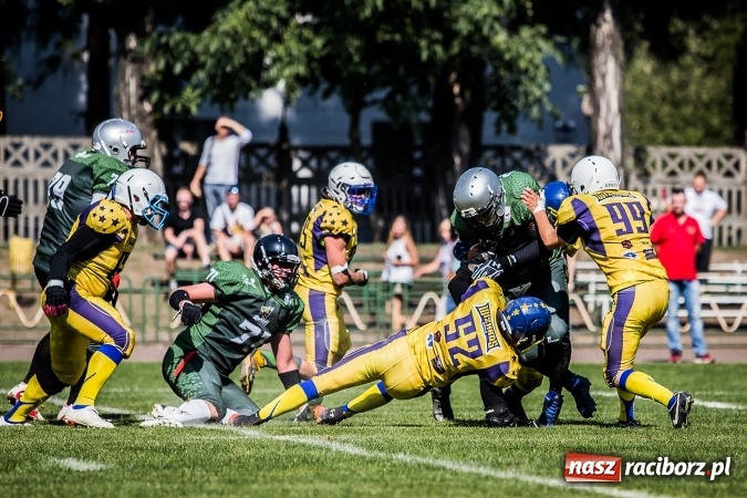 Zdjęcie w galerii na portalu naszraciborz.pl: Cztery drużyny futbolu amerykańskiego walczyły w Raciborzu o udział w mistrzostwach Polski PLFA 8 wiadomości z regionu