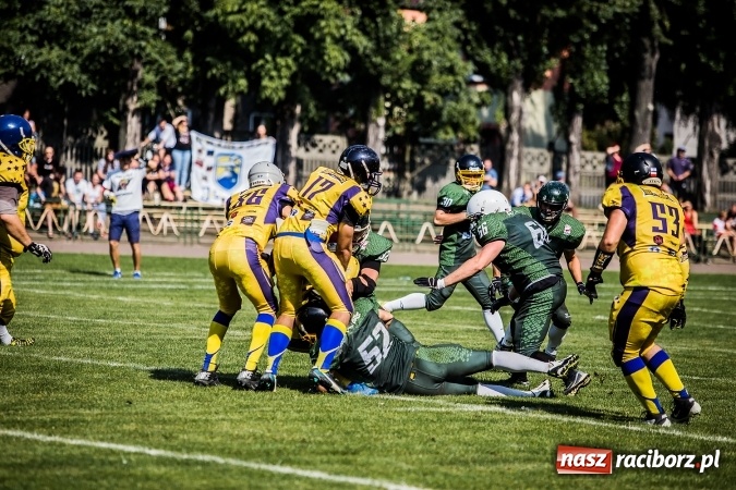 Zdjęcie w galerii na portalu naszraciborz.pl: Cztery drużyny futbolu amerykańskiego walczyły w Raciborzu o udział w mistrzostwach Polski PLFA 8 wiadomości z regionu