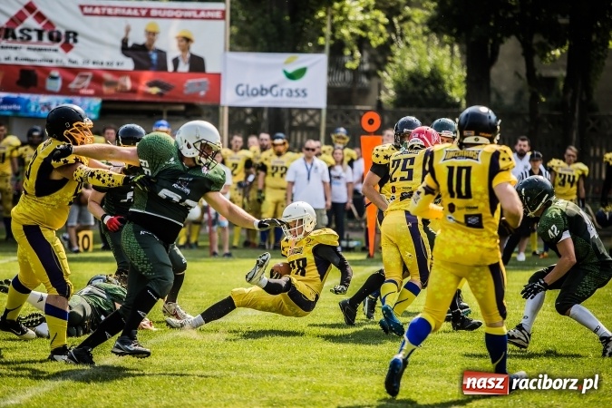 Zdjęcie w galerii na portalu naszraciborz.pl: Cztery drużyny futbolu amerykańskiego walczyły w Raciborzu o udział w mistrzostwach Polski PLFA 8 wiadomości z regionu