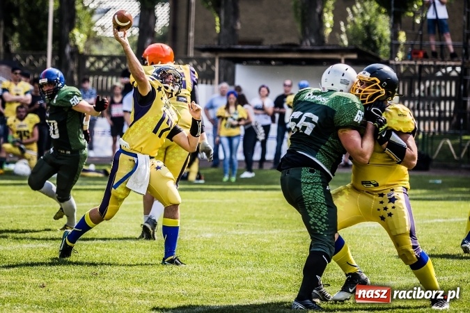 Zdjęcie w galerii na portalu naszraciborz.pl: Cztery drużyny futbolu amerykańskiego walczyły w Raciborzu o udział w mistrzostwach Polski PLFA 8 wiadomości z regionu