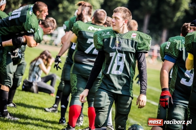 Zdjęcie w galerii na portalu naszraciborz.pl: Cztery drużyny futbolu amerykańskiego walczyły w Raciborzu o udział w mistrzostwach Polski PLFA 8 wiadomości z regionu