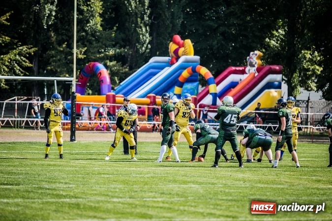 Zdjęcie w galerii na portalu naszraciborz.pl: Cztery drużyny futbolu amerykańskiego walczyły w Raciborzu o udział w mistrzostwach Polski PLFA 8 wiadomości z regionu